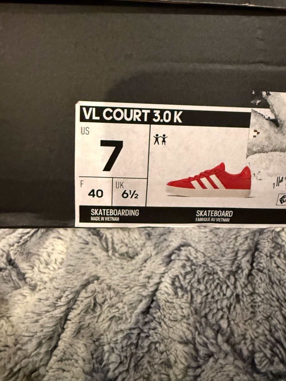 adidas - VL Court 3.0K - Red Suede Sneakers with White Stripes - Picture 4 of 4